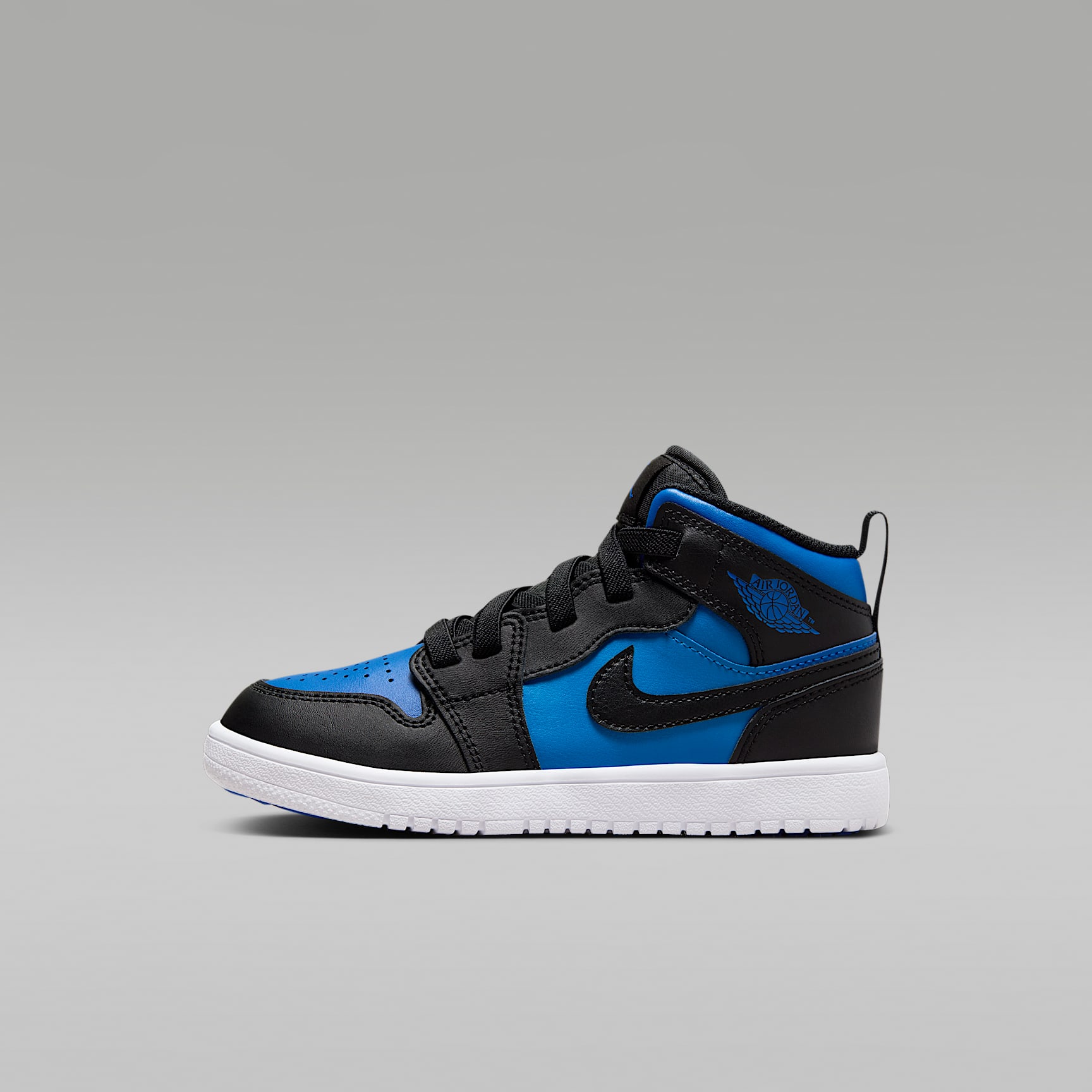 Jordan 1 Mid Alt Younger Kids' Shoes. Nike ID